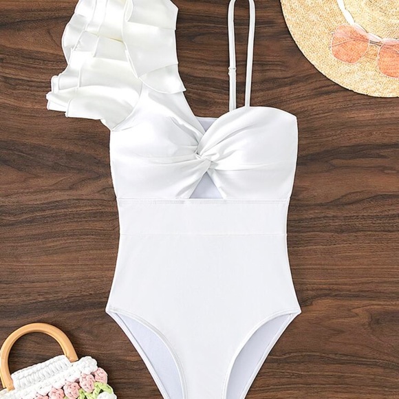 NEW!!!Twist Front Ruffle Trim One Piece Swimsuit - Picture 3 of 4